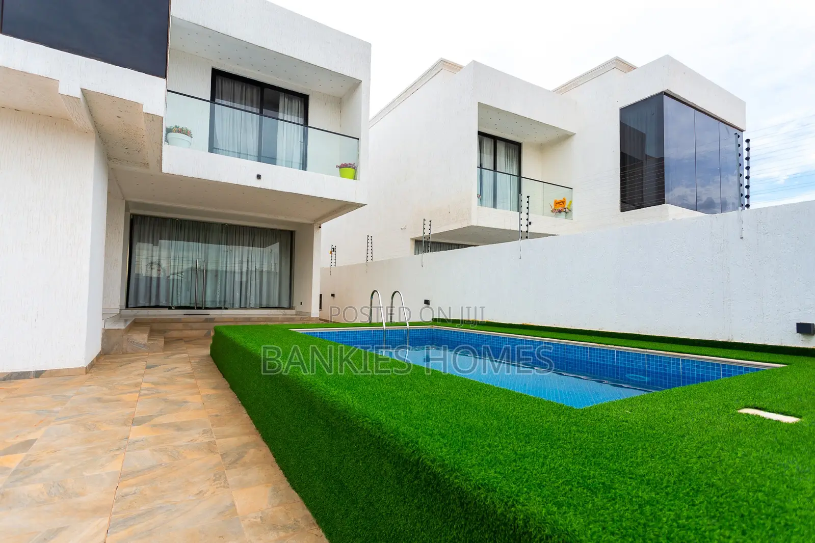 Furnished 3bdrm House in American House for sale