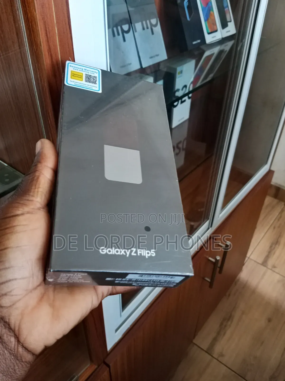 New Samsung Galaxy Z Flip 5 256 GB Black