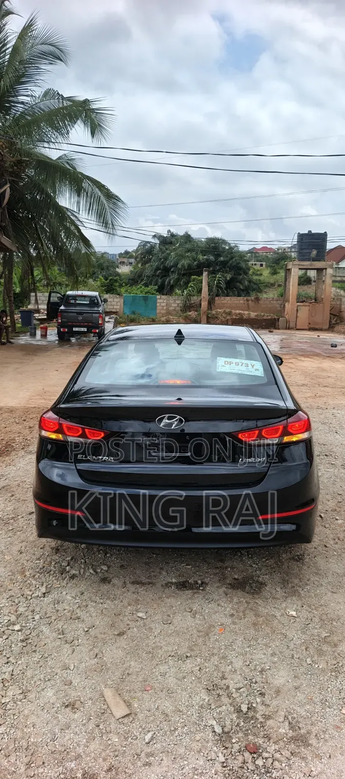 Hyundai Elantra Limited Sedan FWD (2.0L 4cyl 6A) 2017 Black
