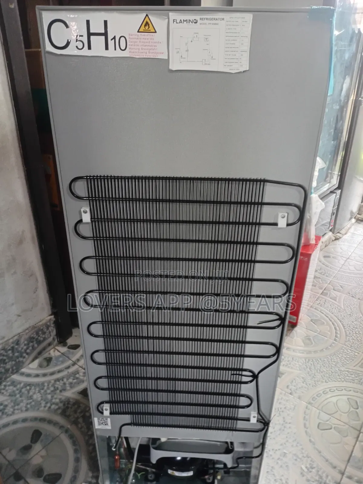 Flamino Refrigerator- Spacious Storage