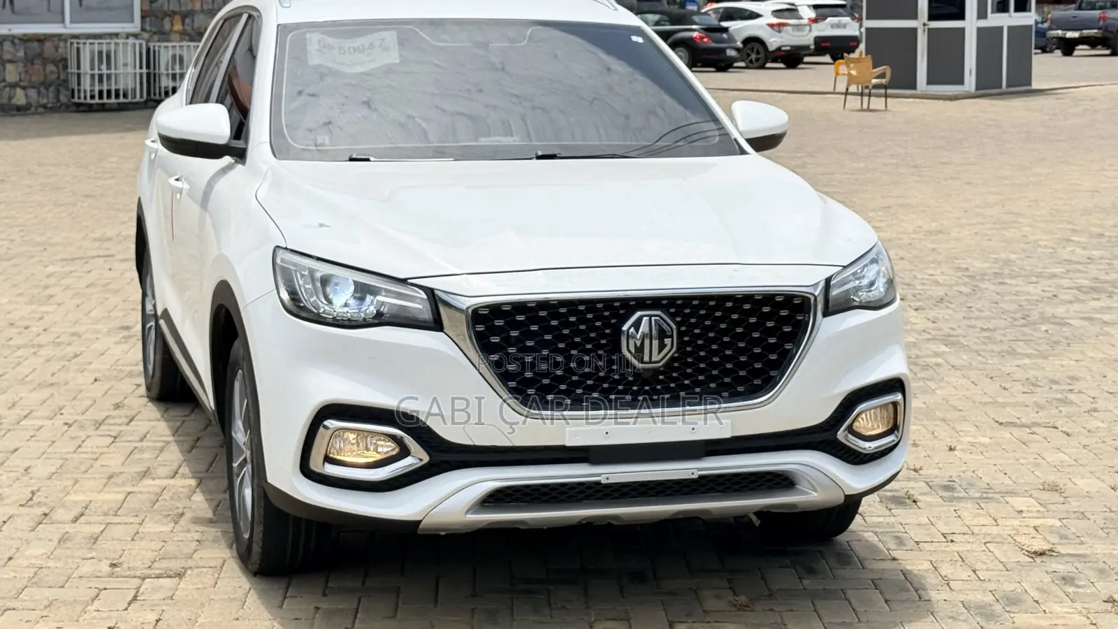MG HS 20T DCT Deluxe 2019 White