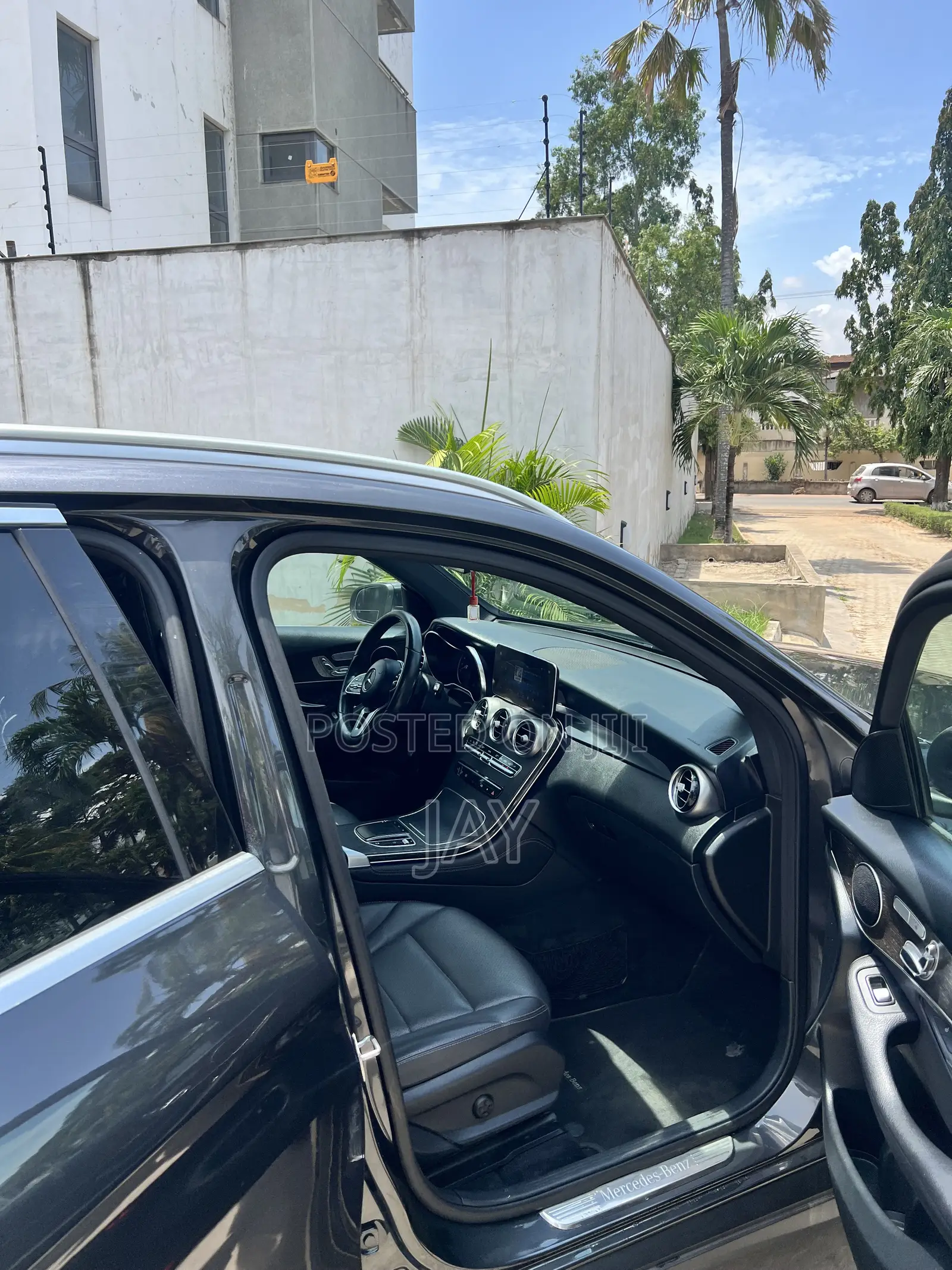 Mercedes-Benz GLC-Class 2020 Blue