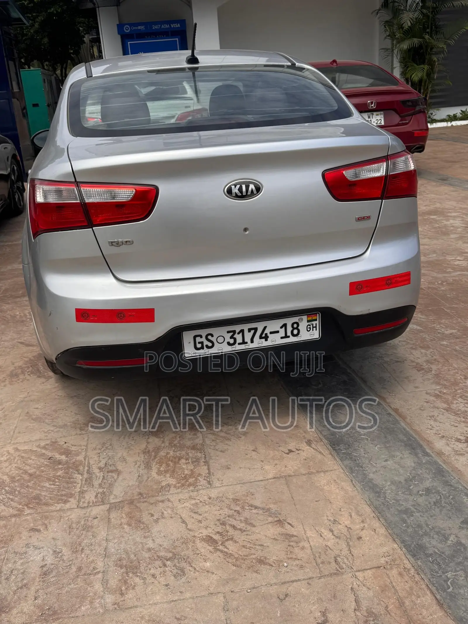 Kia Rio LX 4dr Sedan (1.6L 4cyl 6M) 2013 Silver