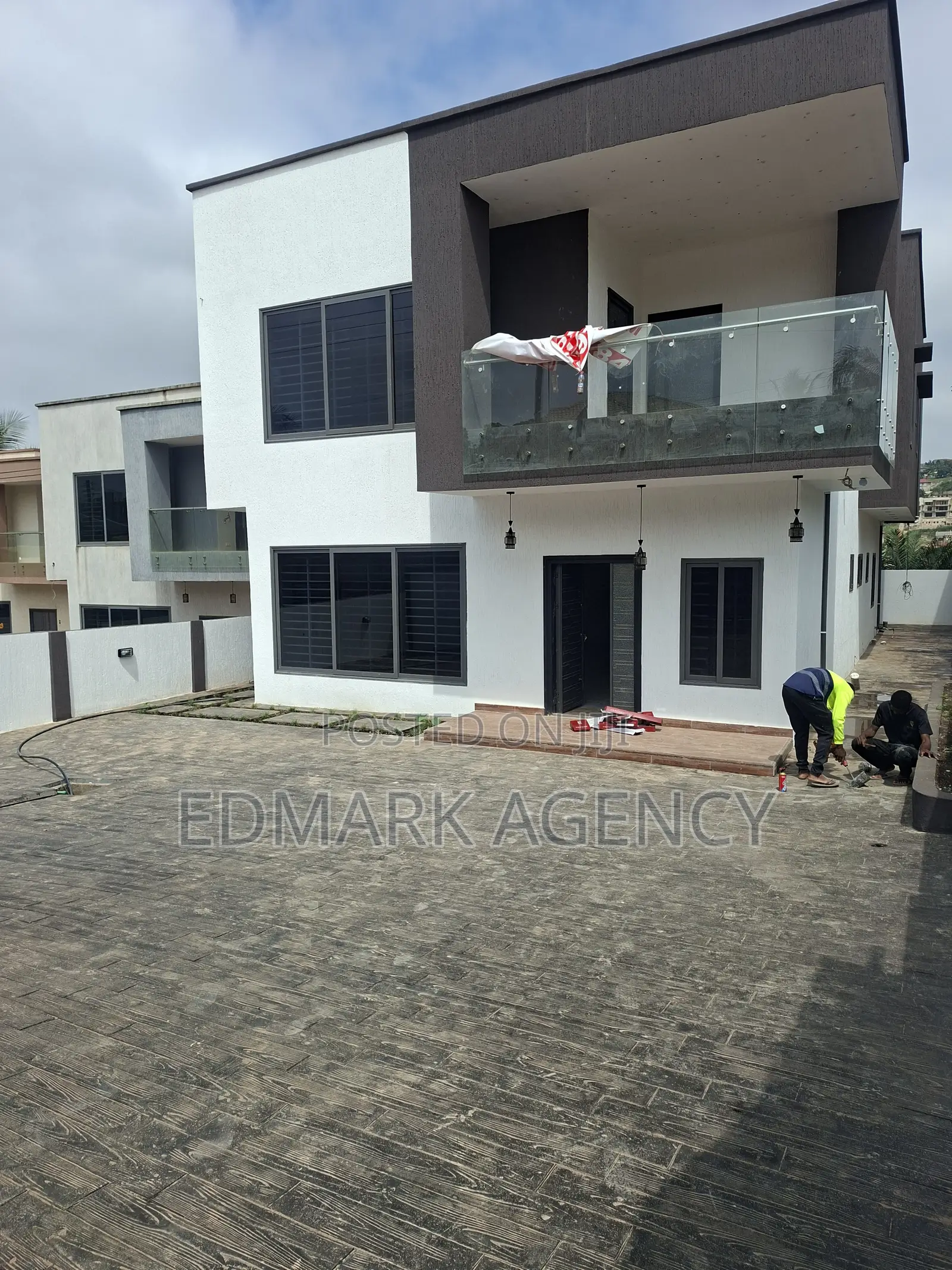 4bdrm House in Kwabenya A Line for sale