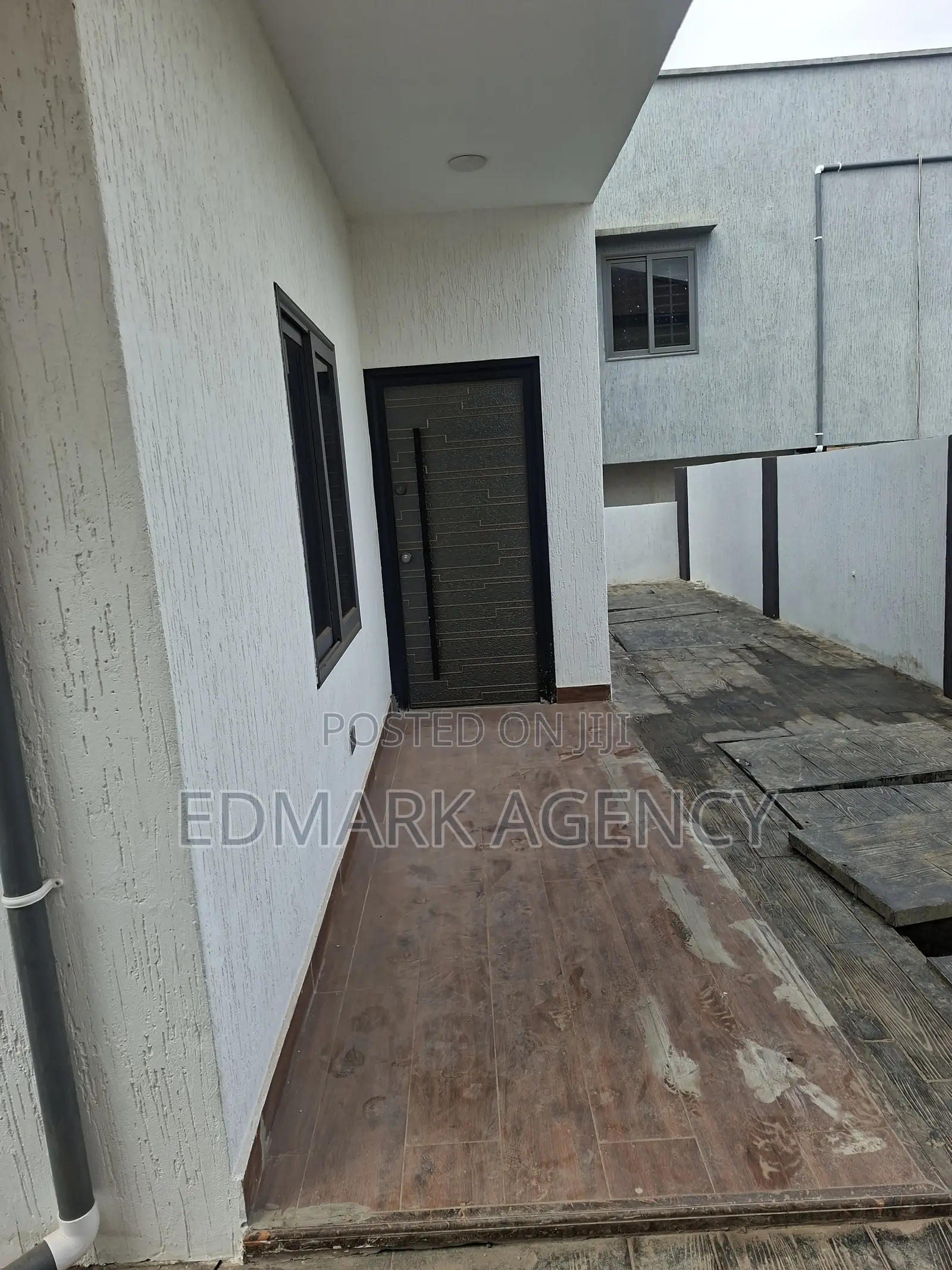 4bdrm House in Kwabenya A Line for sale