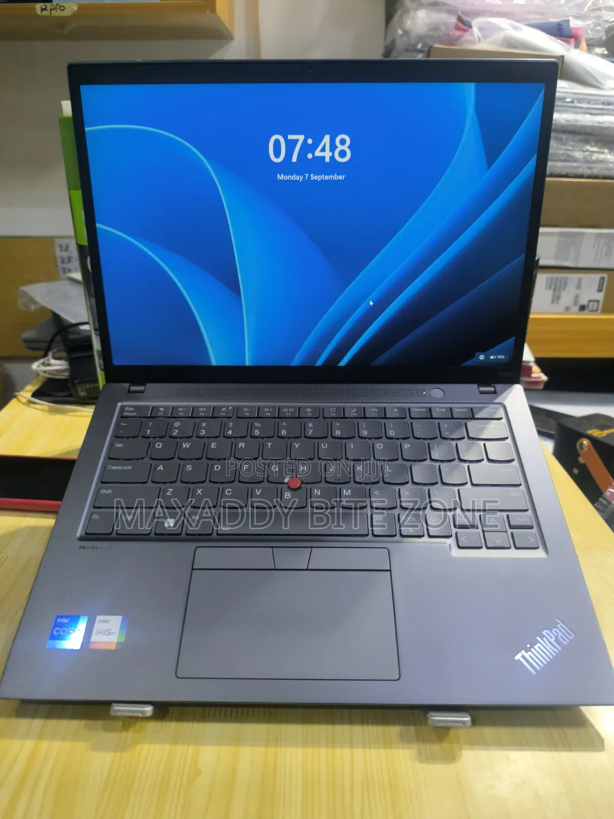 Laptop Lenovo ThinkPad T14s G4 16GB Intel Core i7 SSD 512GB