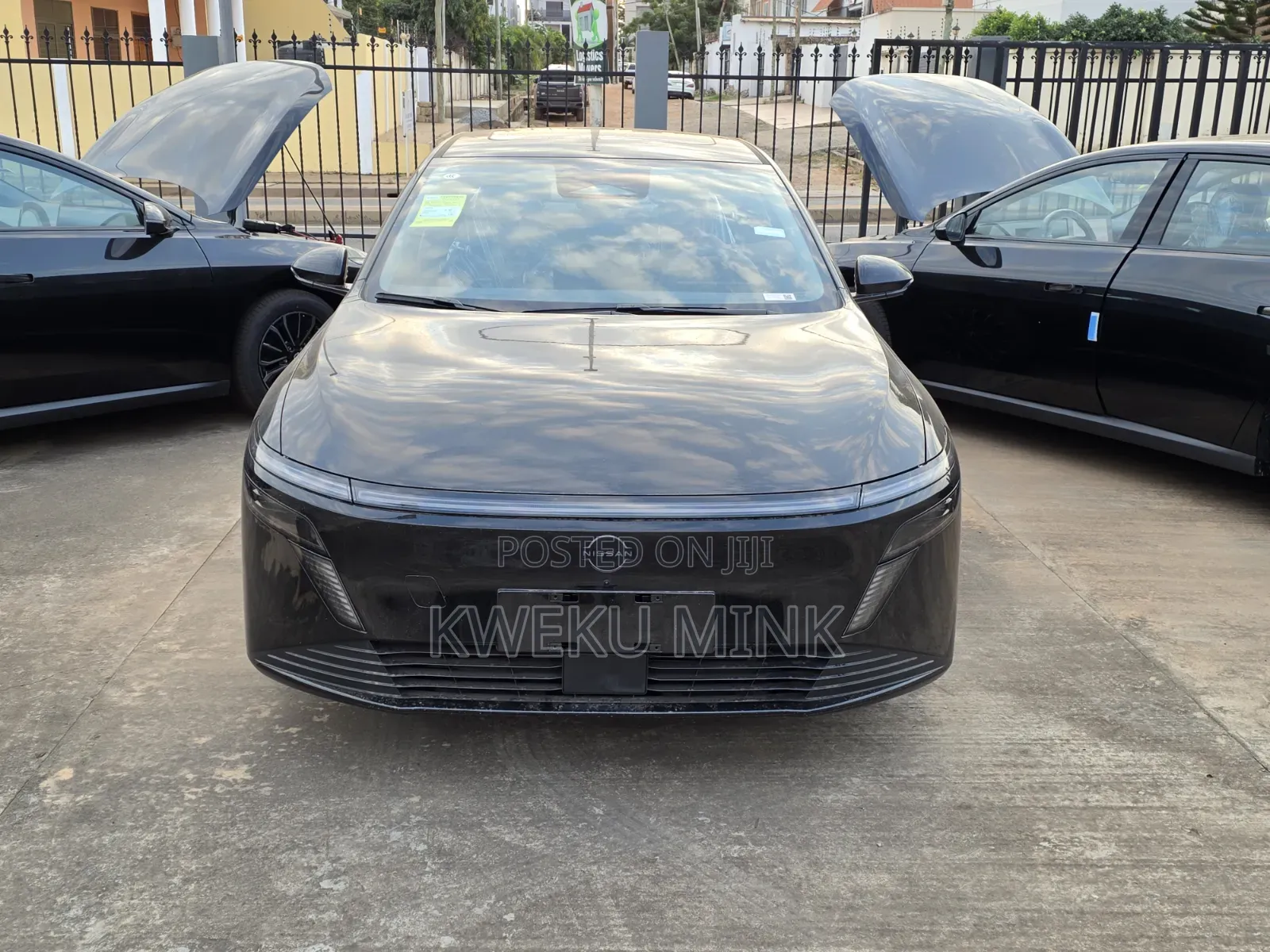 New Nissan Maxima Platinum 2023 Black