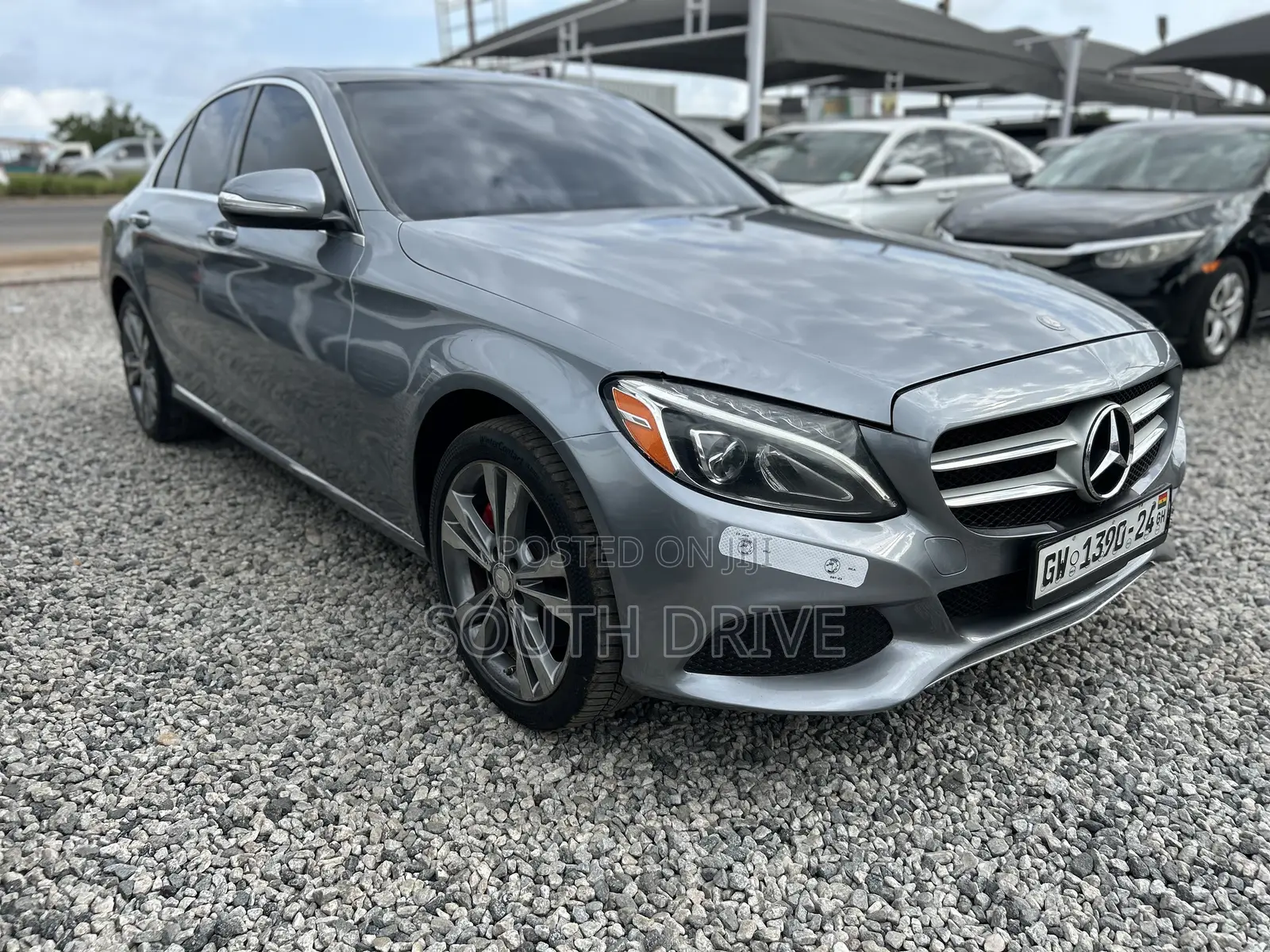 Mercedes-Benz C300 Luxury 4dr AWD 4Matic Sedan (2.0L 4cyl 7A) 2015 Gray