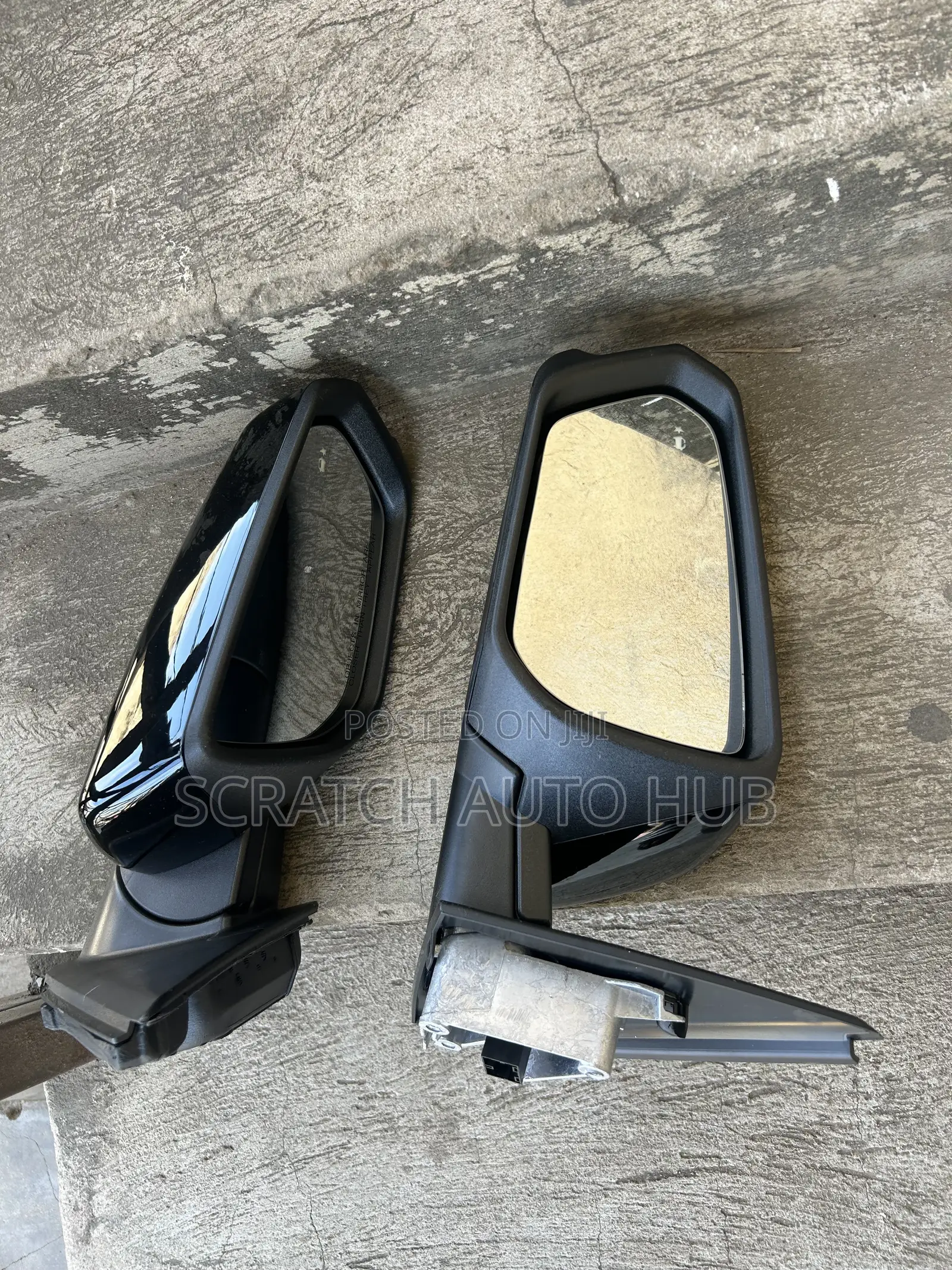 GMC Terrain Mirror Available