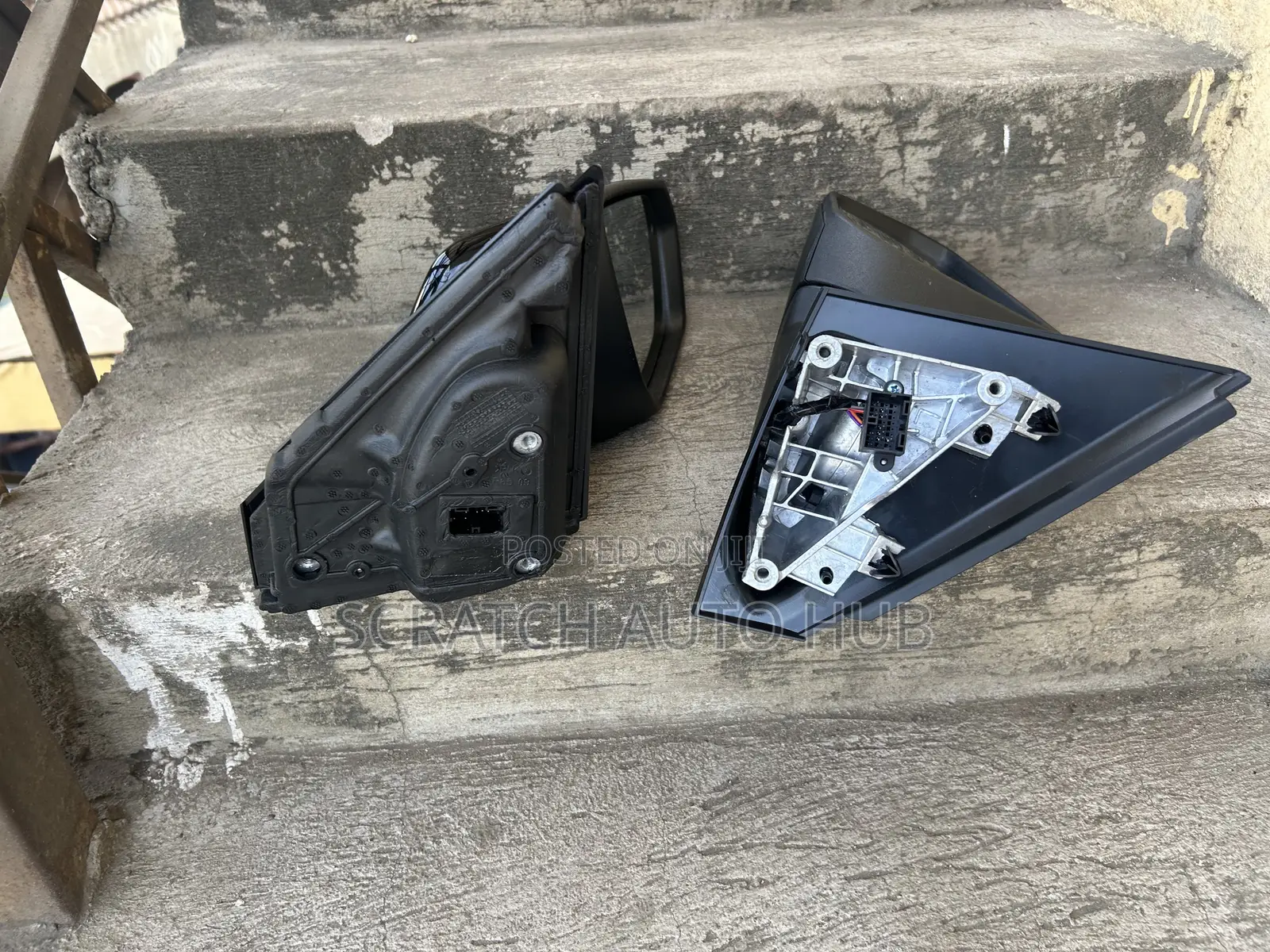 GMC Terrain Mirror Available