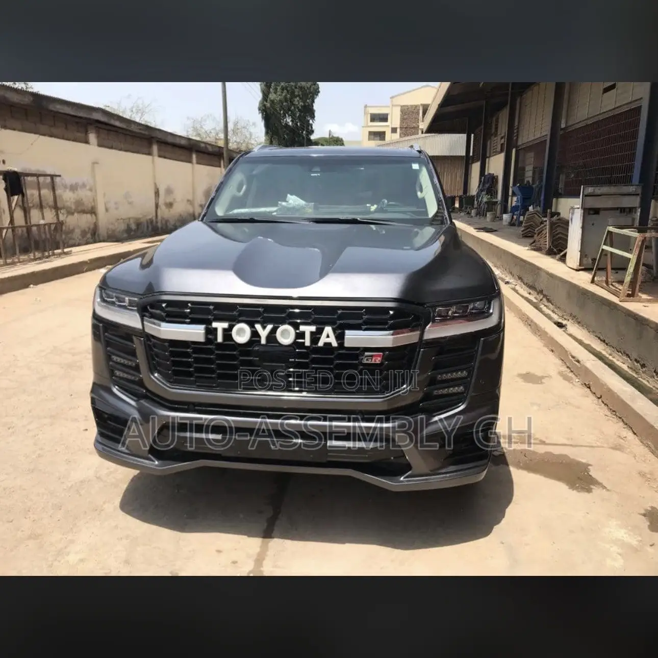 Toyota Land Cruiser 300 Front and Back Bumper Spoilers (Sports)