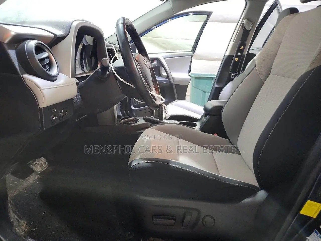 Toyota RAV4 XLE 4dr SUV AWD (2.5L 4cyl 6A) 2018 Black