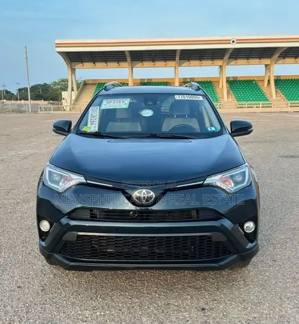 Toyota RAV4 XLE 4dr SUV AWD (2.5L 4cyl 6A) 2018 Black