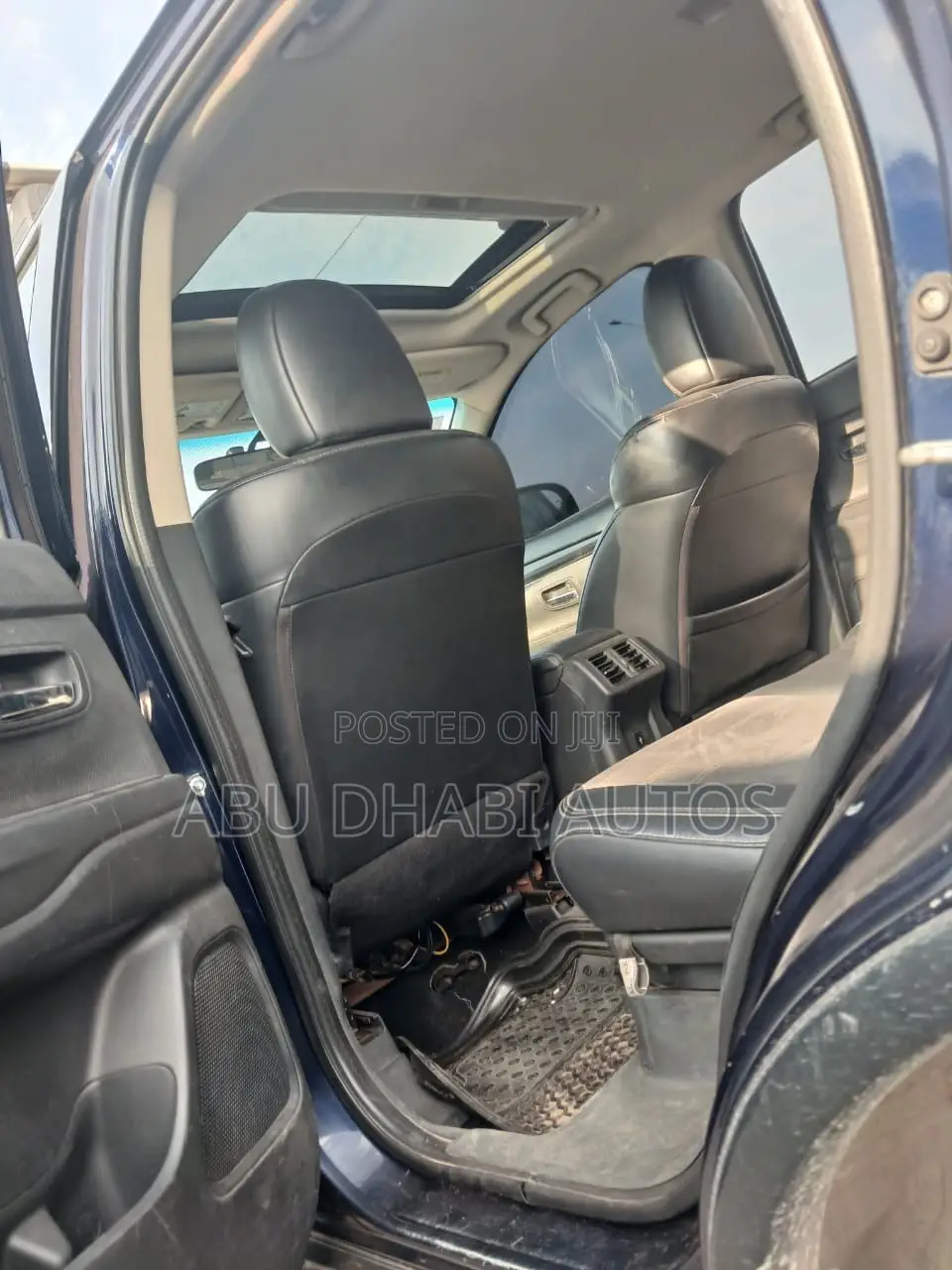 Mitsubishi Outlander 2019 Blue