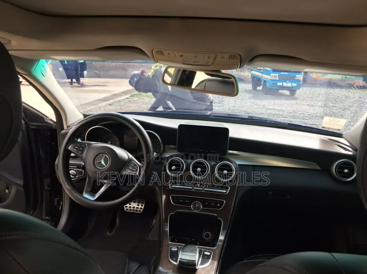 Mercedes-Benz C300 2016 Black