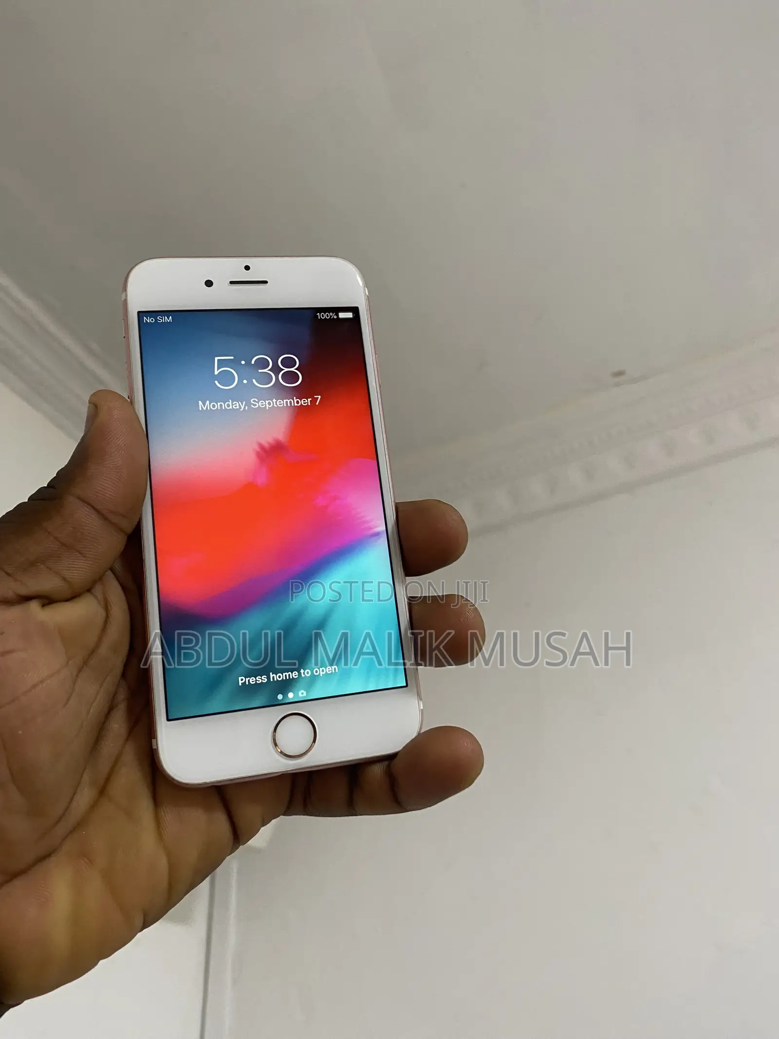 Apple iPhone 6s 64 GB Rose Gold