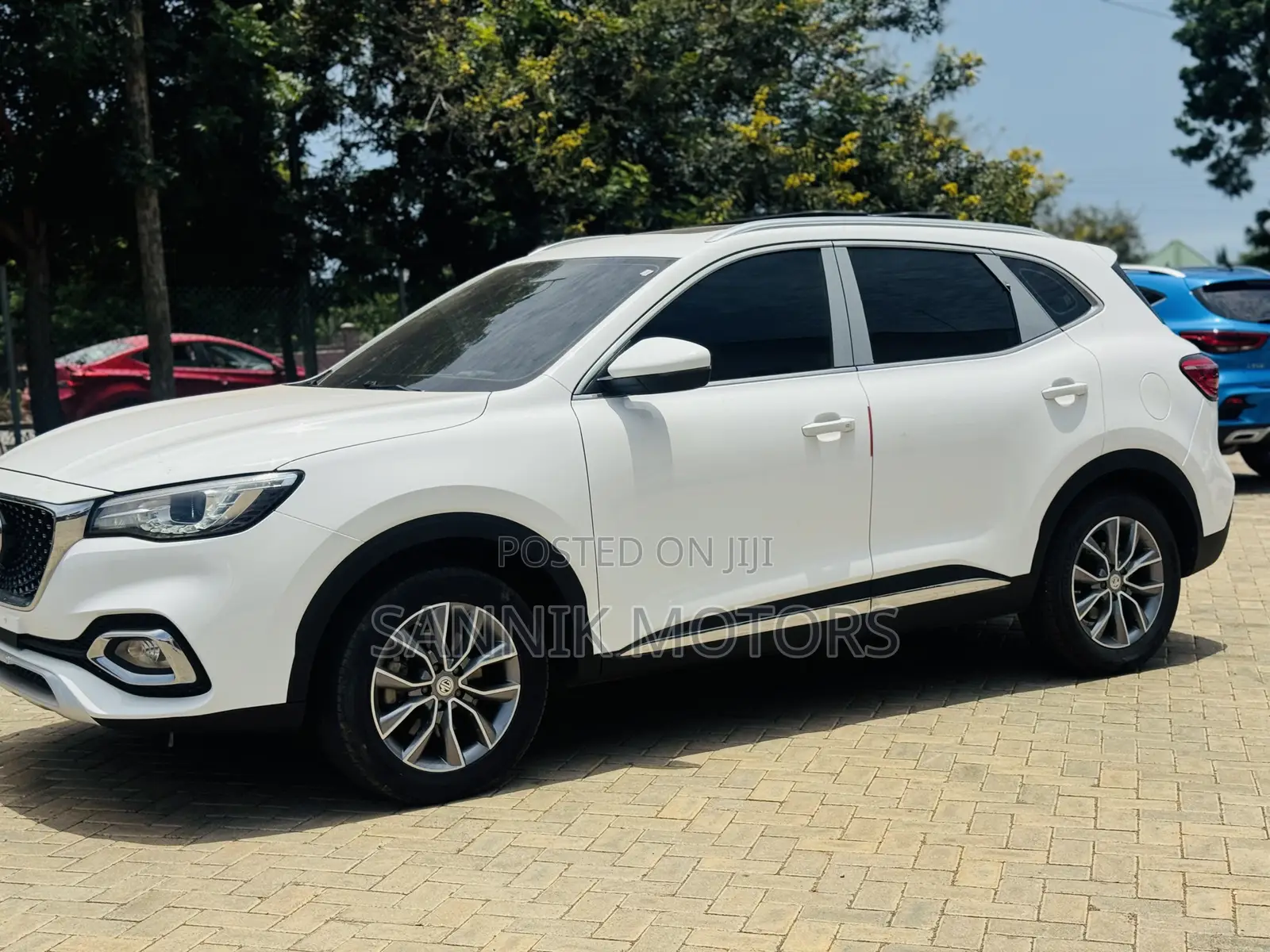 MG HS 20T DCT Deluxe 2019 White