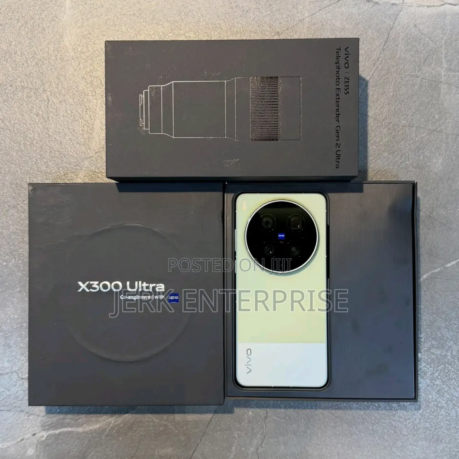 New Vivo X300 Ultra 1 TB Gray