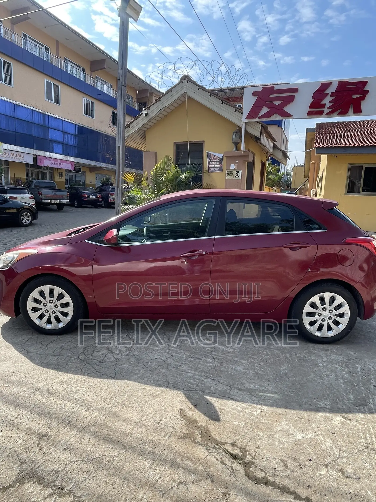 Hyundai Elantra 2016 Red