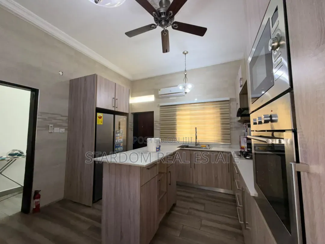 Furnished 2bdrm Apartment in Ashaley Botwe, School Junction for rent