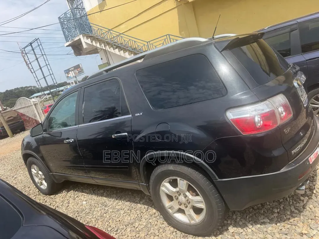 GMC Acadia 2010 Black