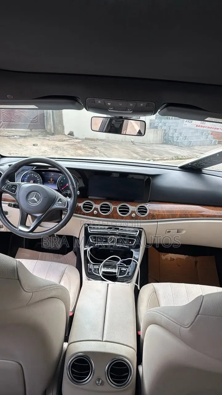 Mercedes-Benz E300 2018 White