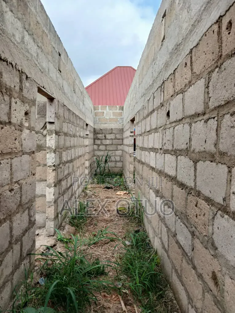 4bdrm House in Alex Otuo Properties, Ejisu-Juaben Municipal for sale