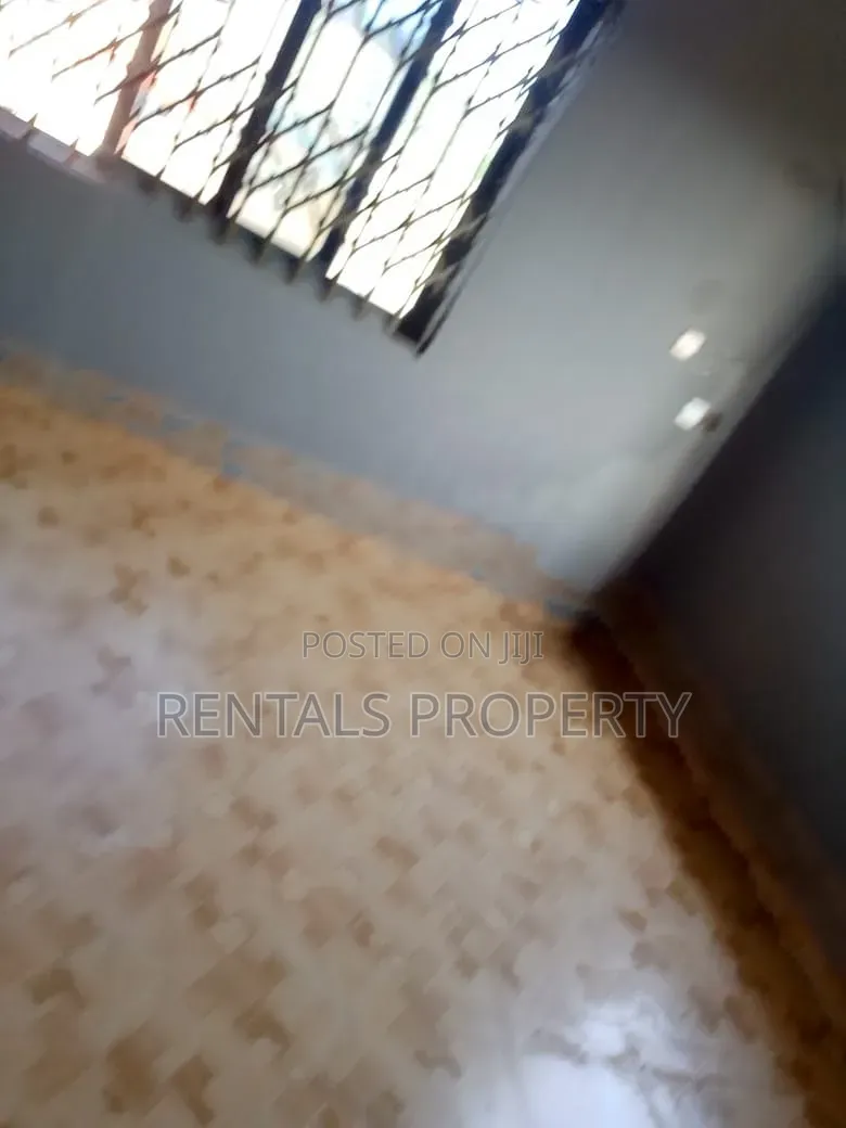2bdrm Block of Flats in Frafraha for rent