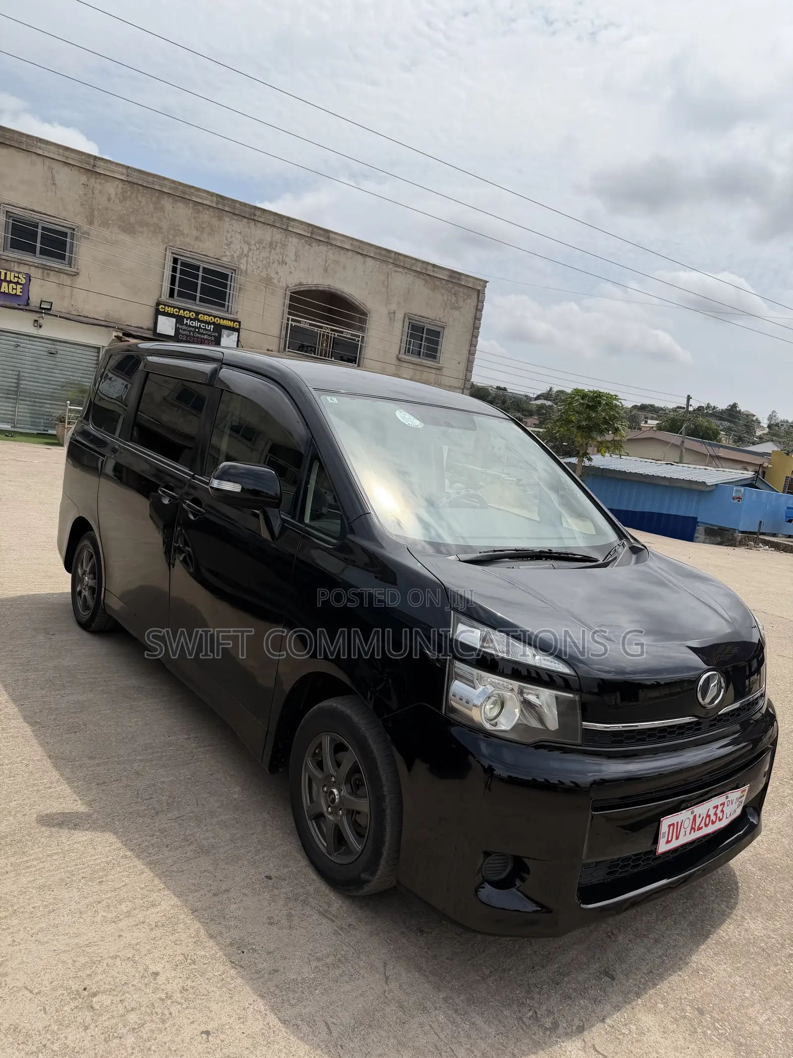 Toyota Voxy V 4WD 8-Seater 2012 Black