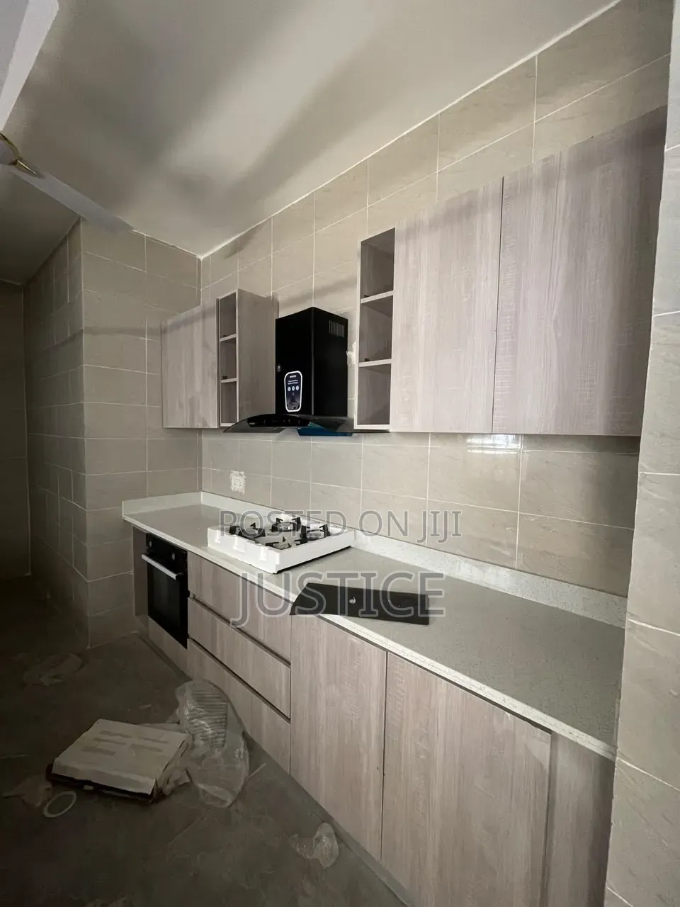 3bdrm House in Oyarifa, Ghana Flag for sale