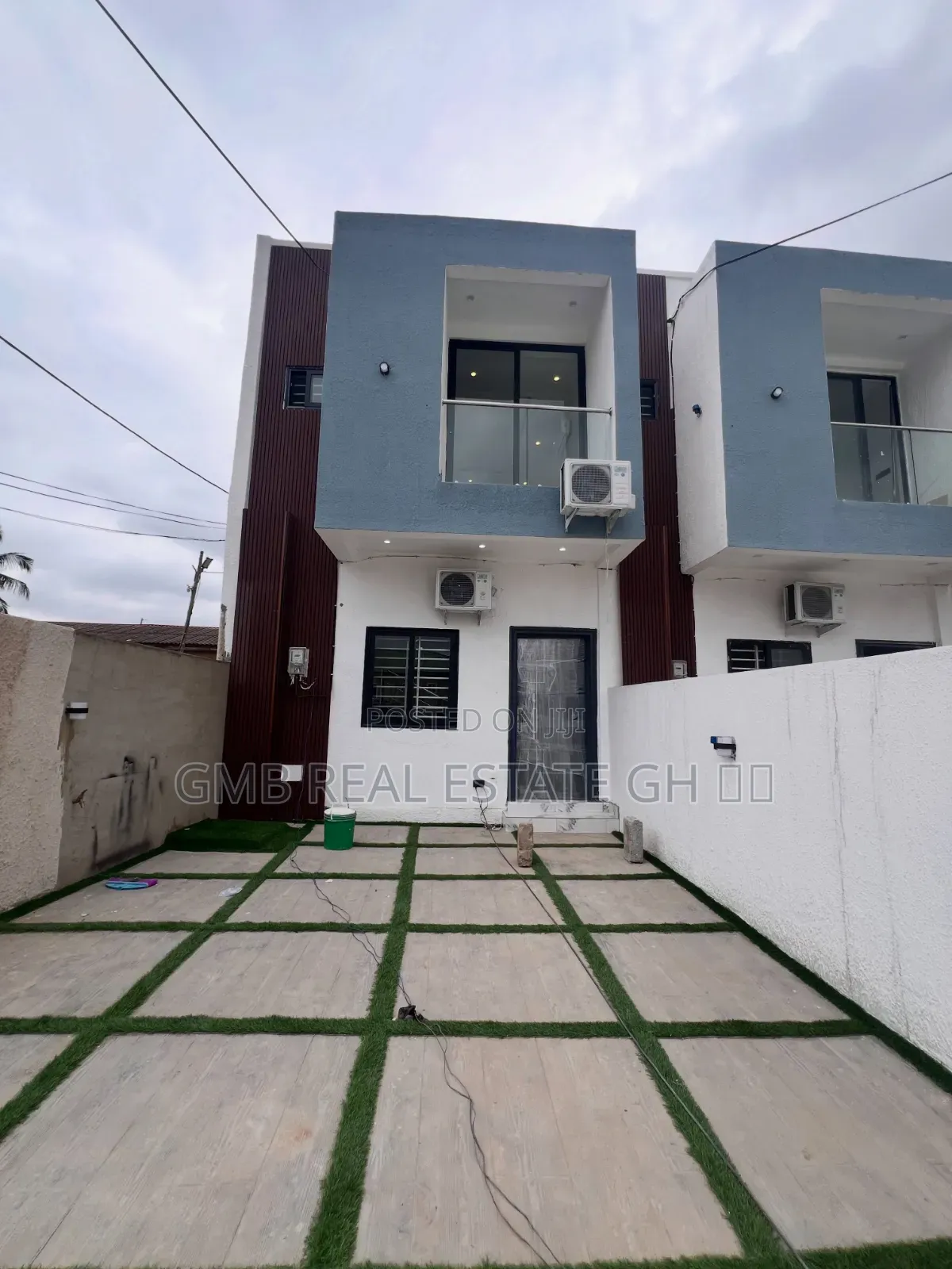 2bdrm House in Ashaley Botwe School for sale