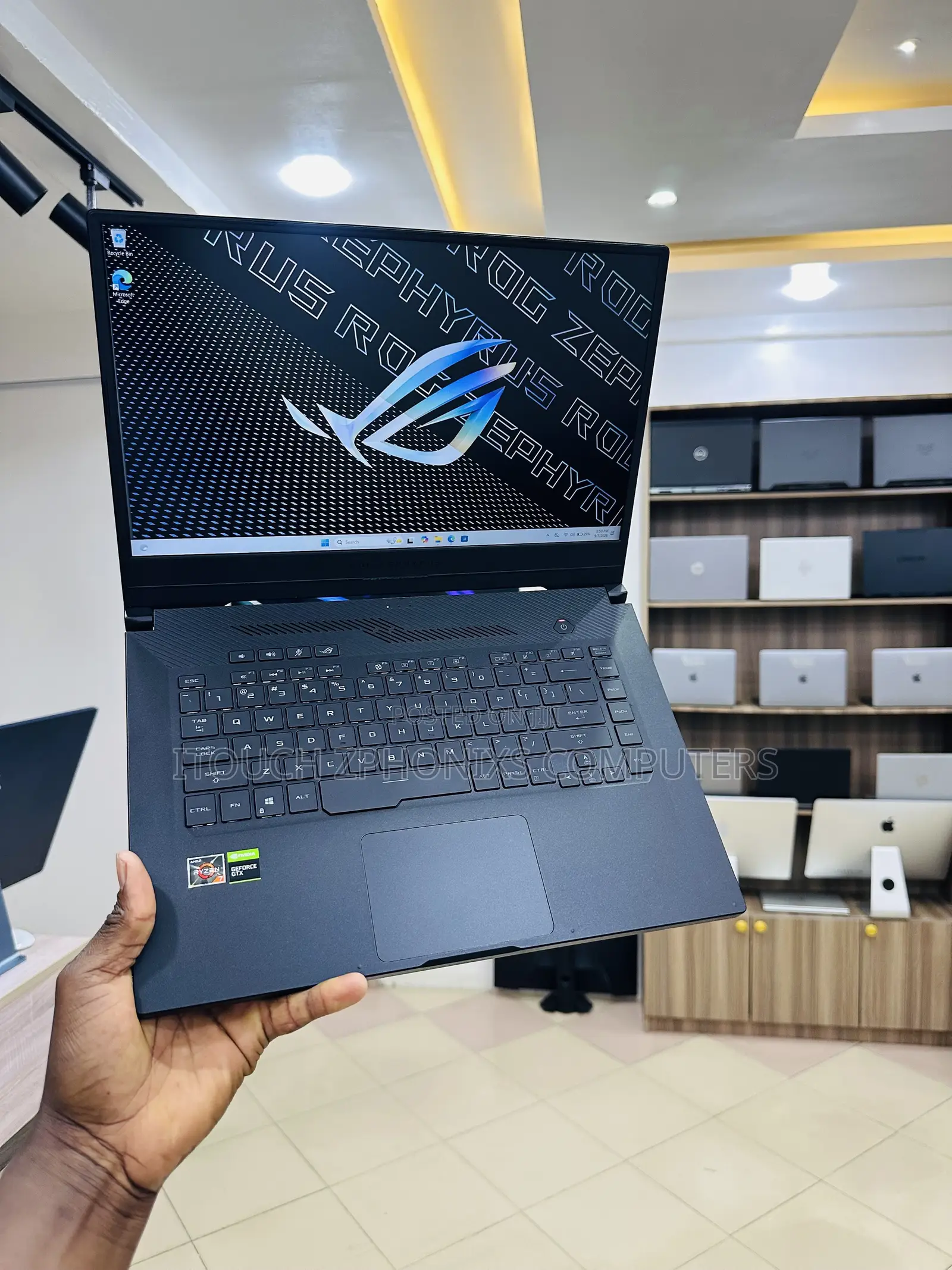 Laptop Asus ROG ZEPHYRUS (GX501) 16GB Intel Core i7 SSD 512GB
