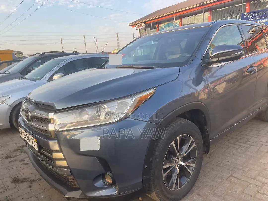 Toyota Highlander 2019 Gray