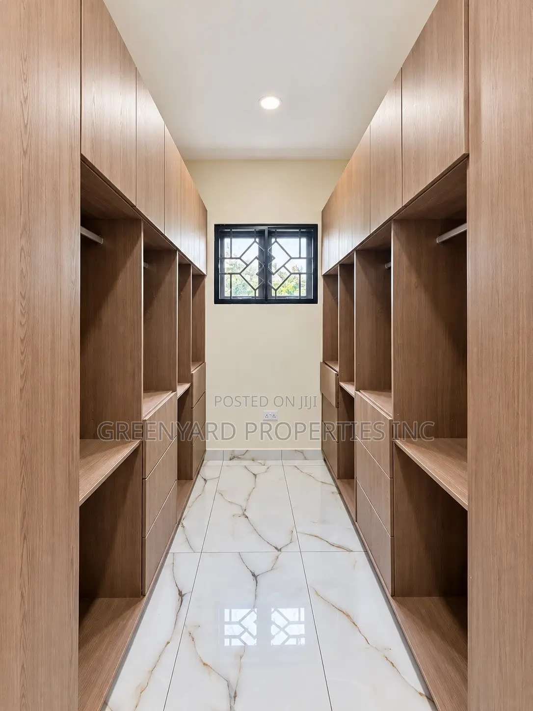 2bdrm House in Ayi Mensah, Oyarifa for rent