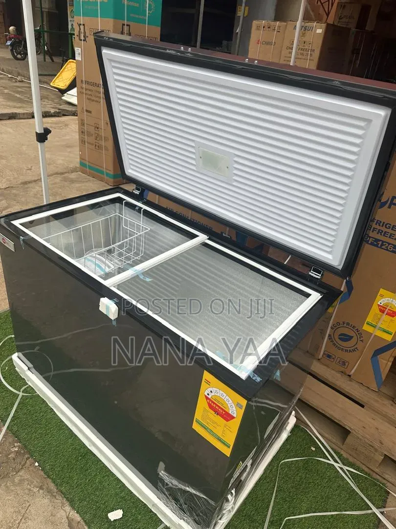 H a Quality Chest Freezer 348 Litres