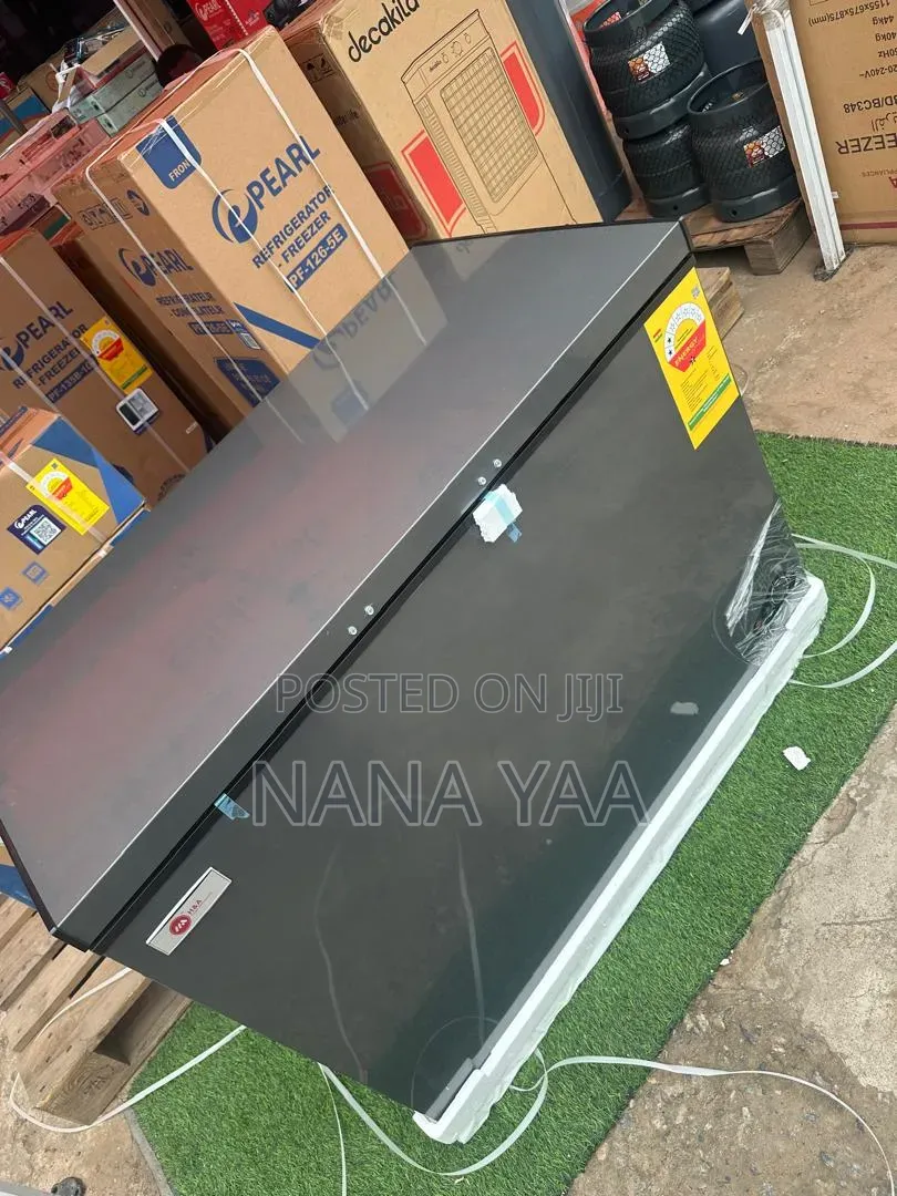 H a Quality Chest Freezer 348 Litres