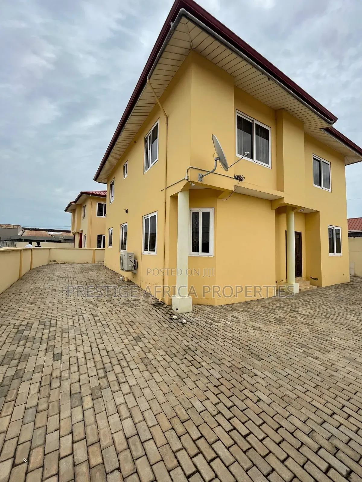 4bedrooms Self Compound Furnished
