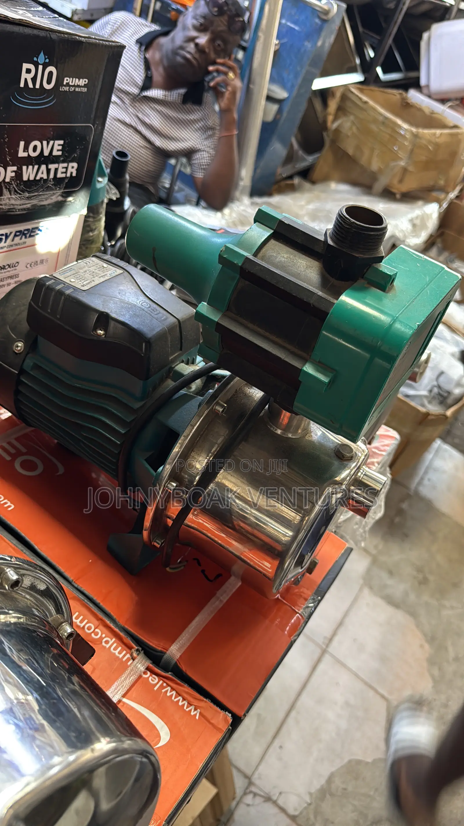 Leo 1.5 HP Pump Machine