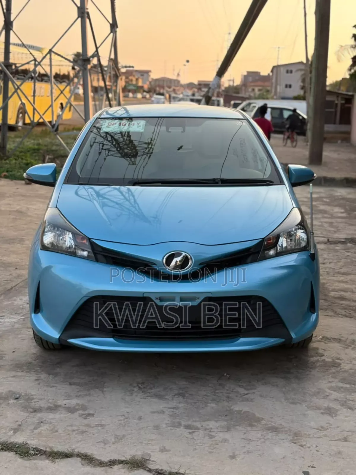 Toyota Vitz 2016 Blue