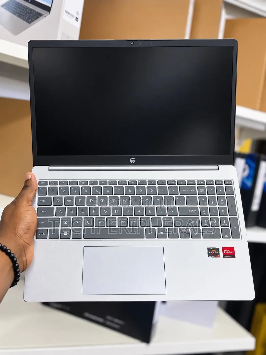 New Laptop HP 15 8GB AMD Ryzen 5 SSD 512GB