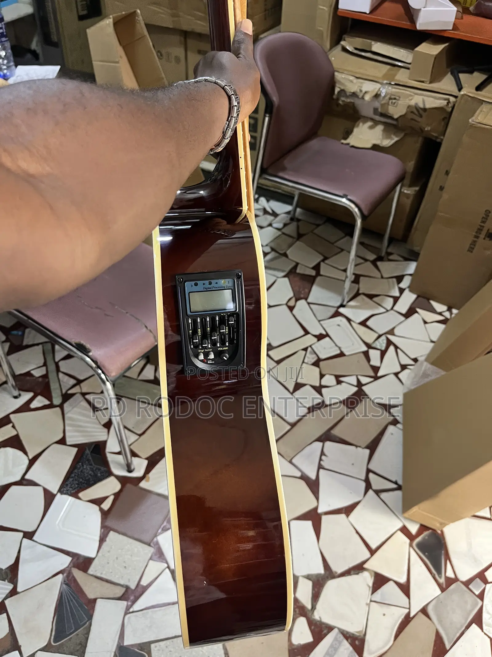 Semi Acoustic Guitar