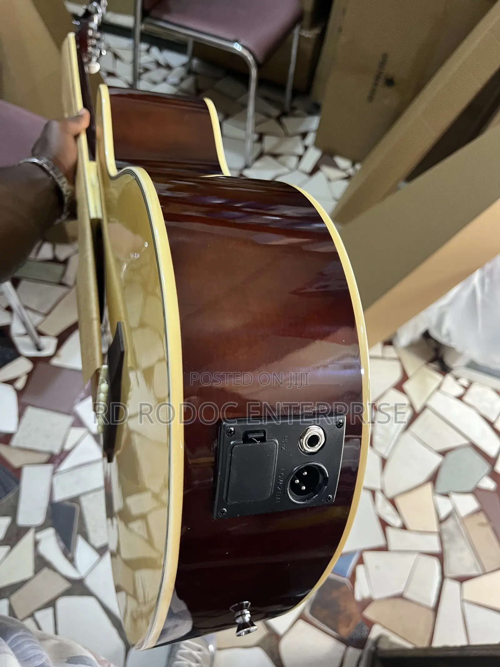 Semi Acoustic Guitar