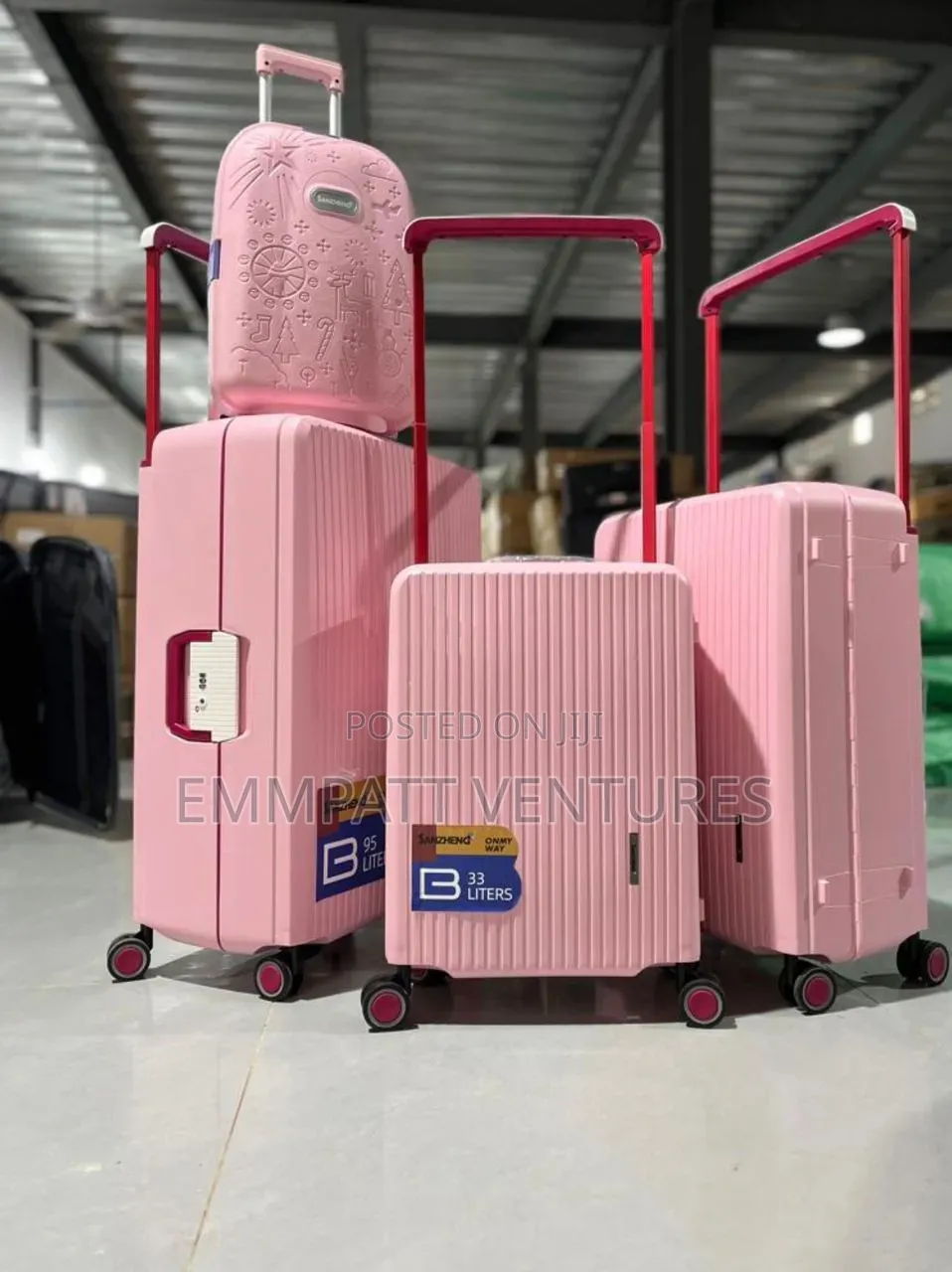 Classic International Luggage Bag Set