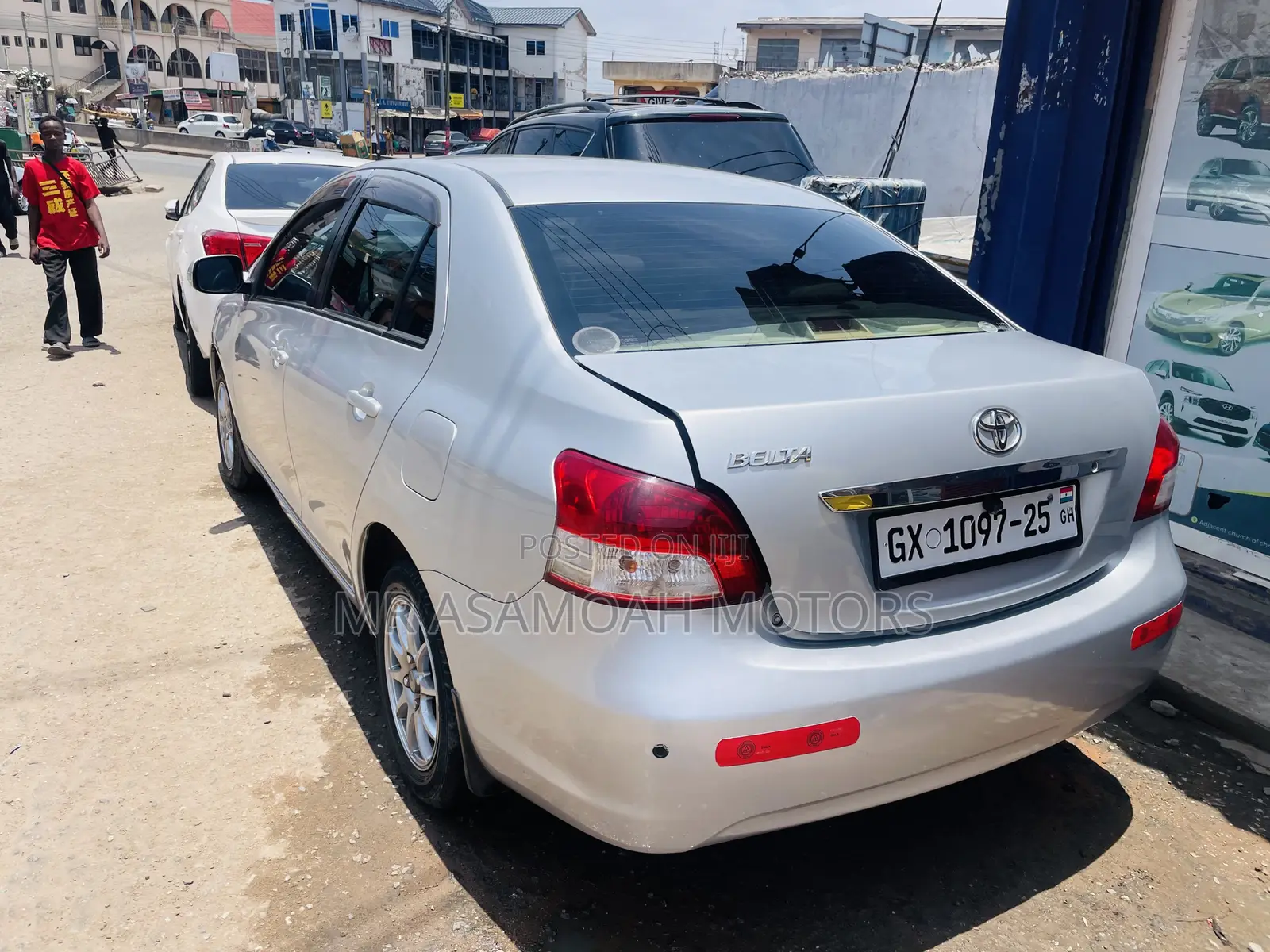 Toyota Belta 2010 Silver