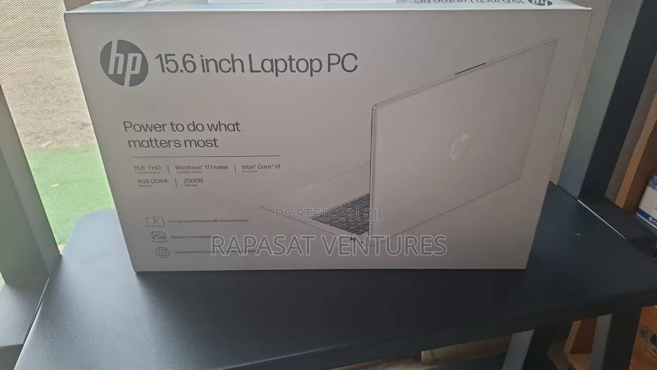 New Laptop HP 15 8GB Intel Core i3 SSD 256GB