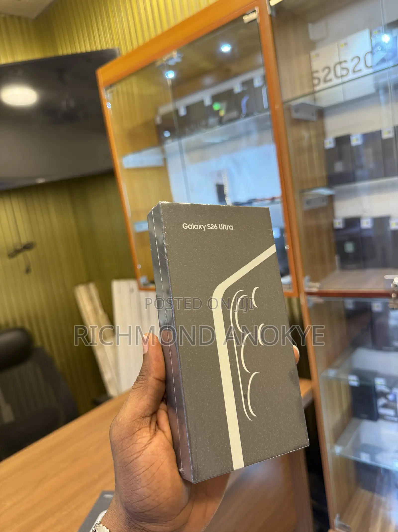 New Samsung Galaxy S26 Ultra 5G 256 GB Black