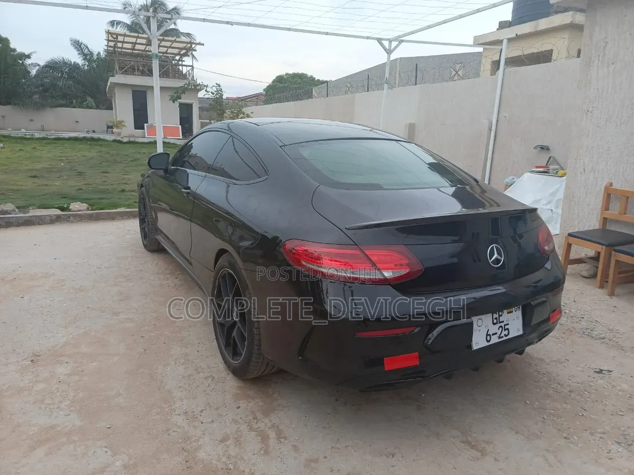 Mercedes-Benz C300 Base Coupe RWD (2.0L 4cyl 7A) 2017 Black