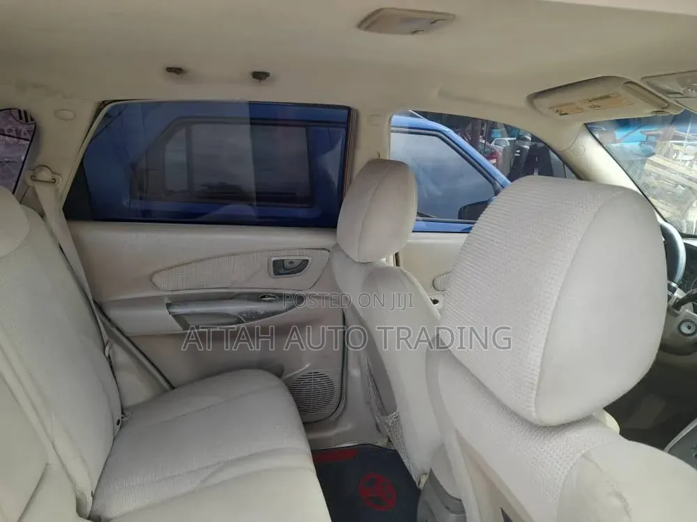 Hyundai Tucson 2005 Brown