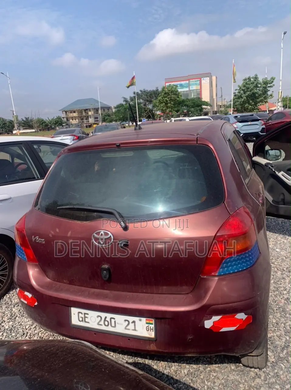 Toyota Vitz 1.0 FWD 3dr 2010 Burgundy