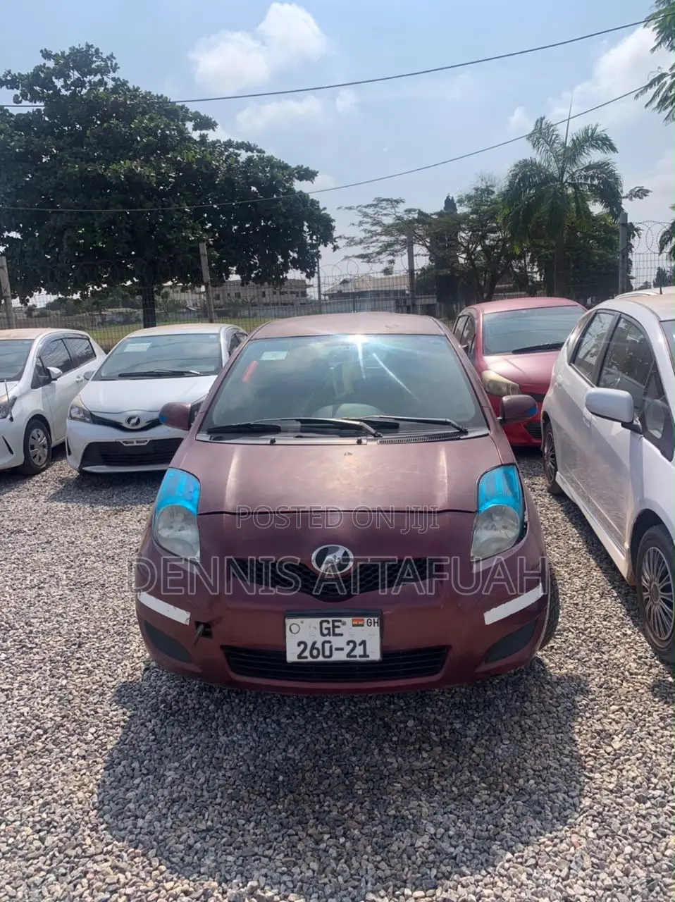 Toyota Vitz 1.0 FWD 3dr 2010 Burgundy